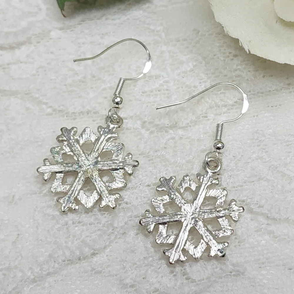 Elegant Silver Toned Dangle Drop Snowflake Hook Earrings